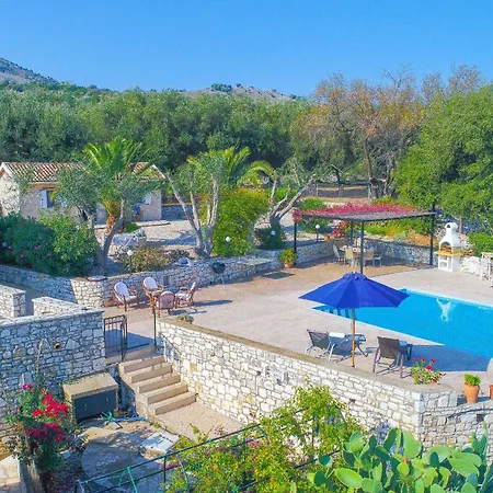 Helona * Κασσιόπη