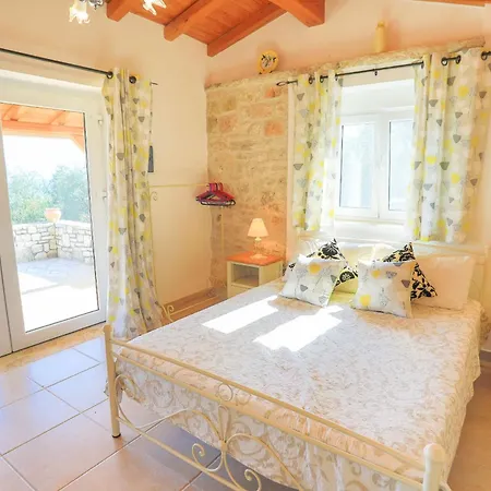 Villa Helona *
