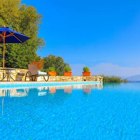 Helona Κασσιόπη