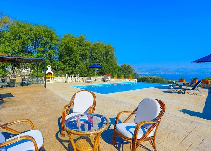 Helona * Kassiopi