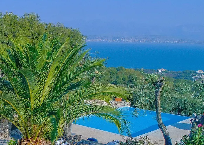 Villa Helona *